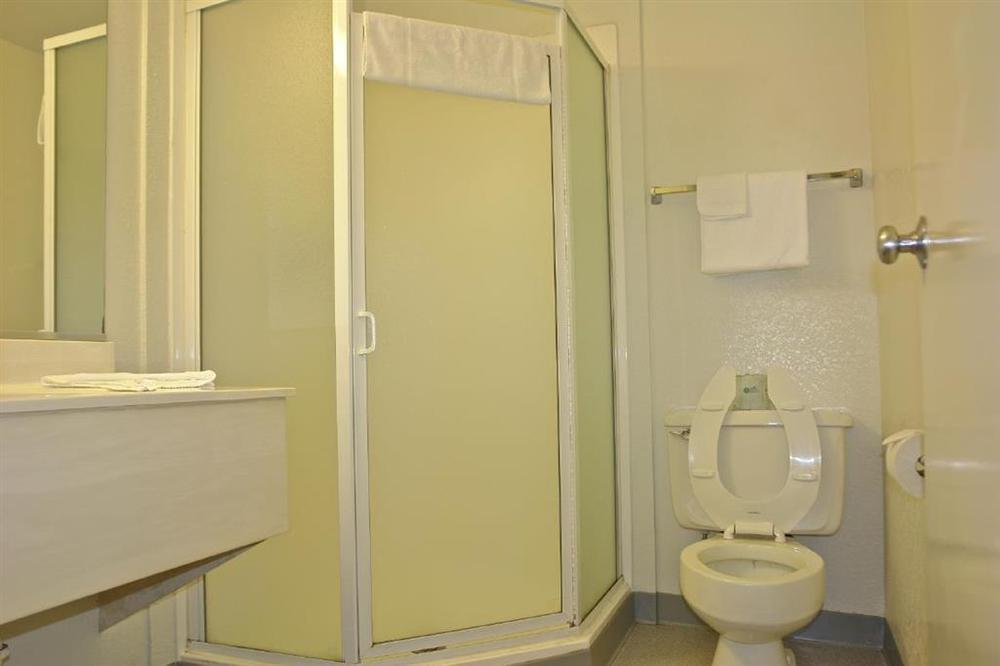 6-grants Pass, Or